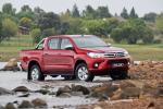 Toyota Hilux 4x4 Raider Double Cab 2016 года (ZA)
